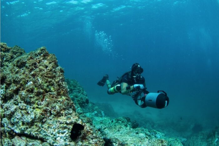 Dive Propulsion Vehicle Diver